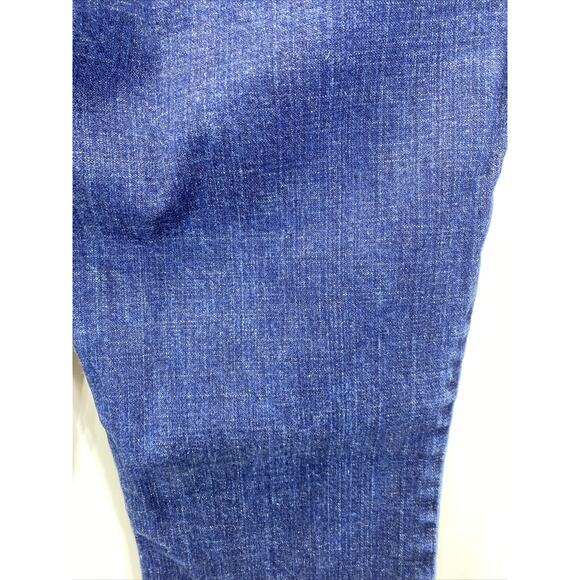 Levi's 550 Boot Cut Relaxed Dark Wash Stretch Denim Jeans Women's Size 6 M 28x31 - Picture 4 of 10